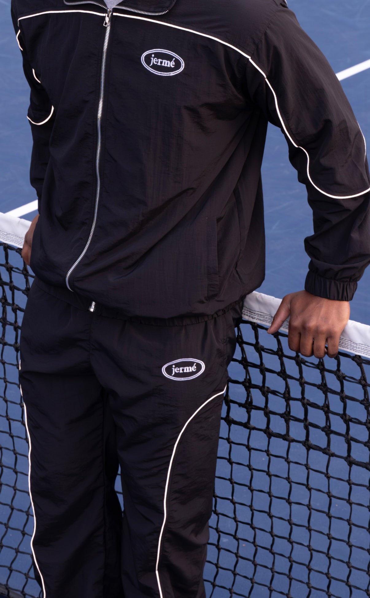 Black 3M Windbreaker Jacket.